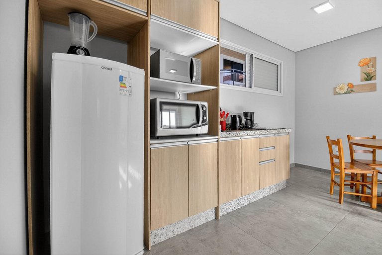 Confortavel apartamento à 100 metros da praia  04