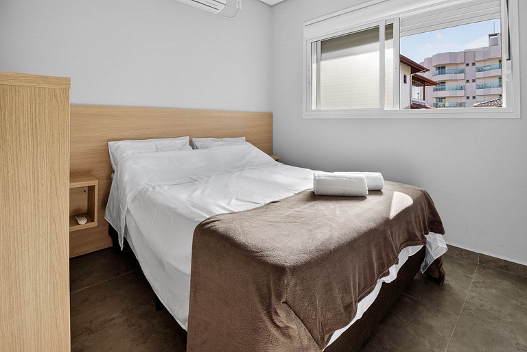 Lindo apartamento à 100 metros da praia  01